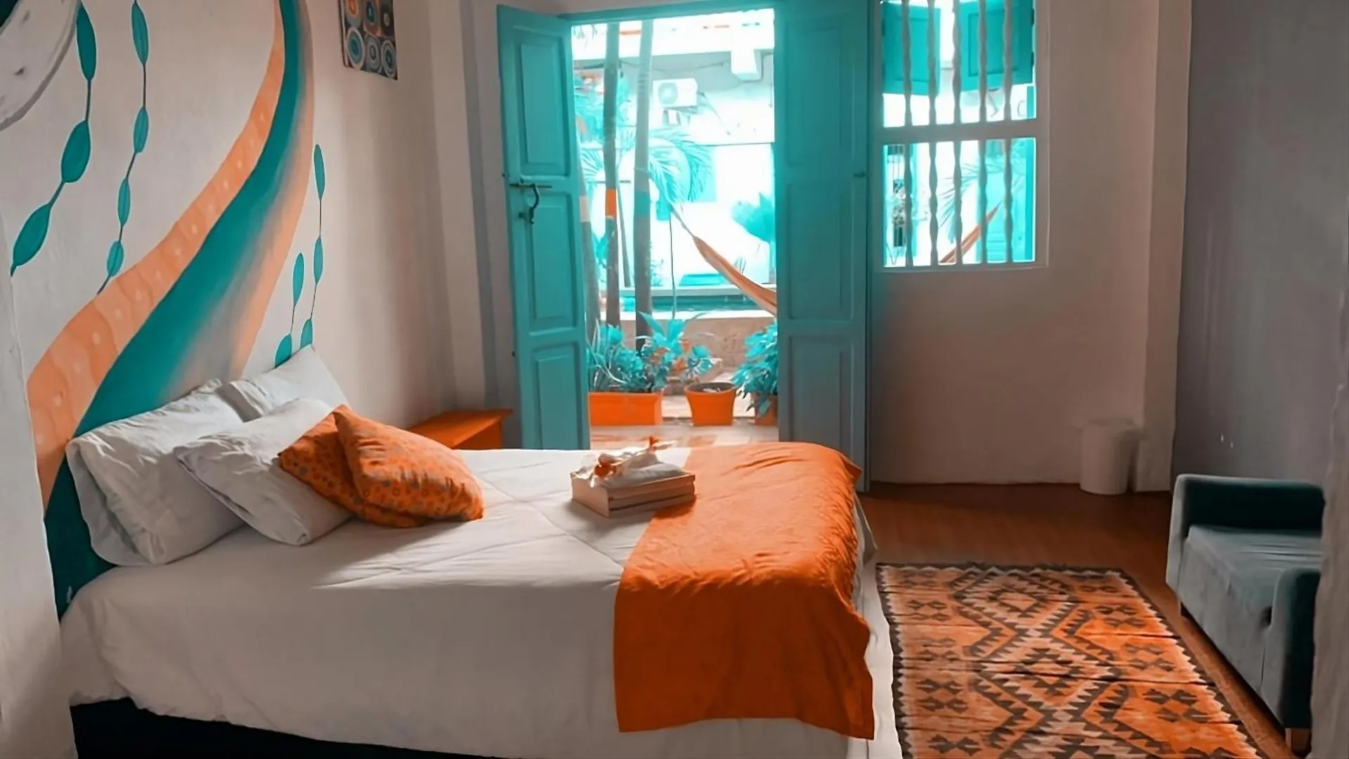 Media Luna Hostel Cartagena 0*,  קולומביה