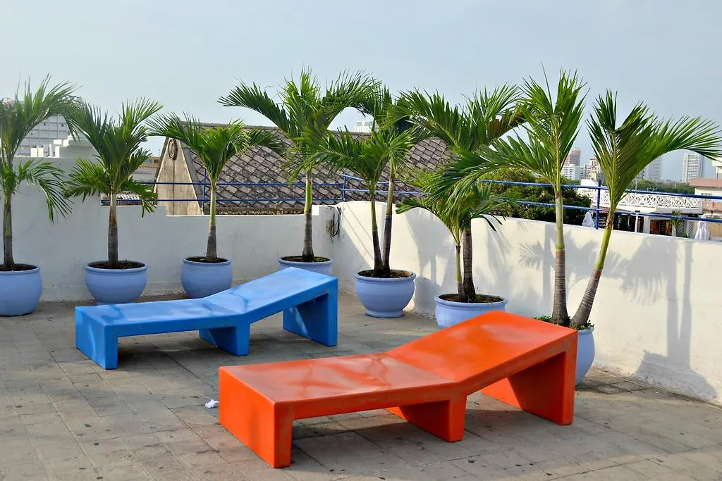Media Luna Hostel Cartagena