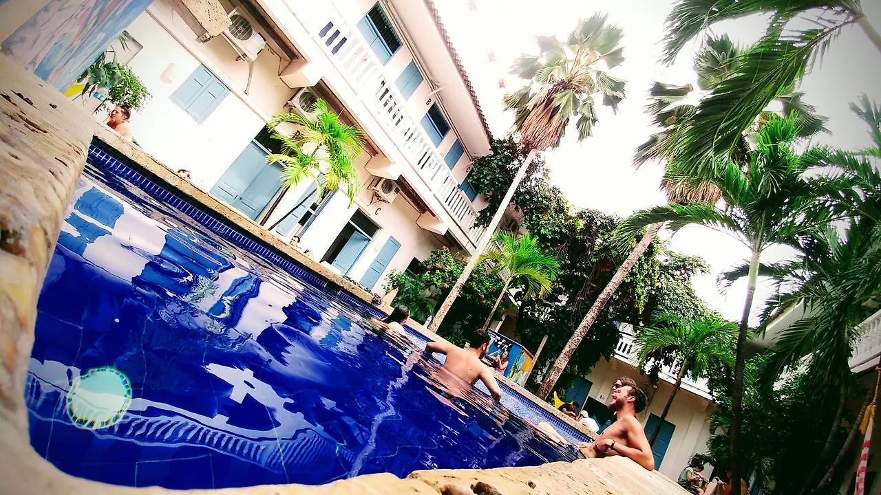 Media Luna Hostel Cartagena קולומביה