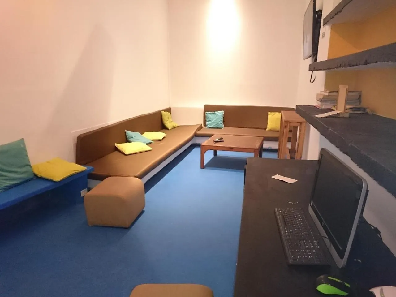 Media Luna Hostel Cartagena
